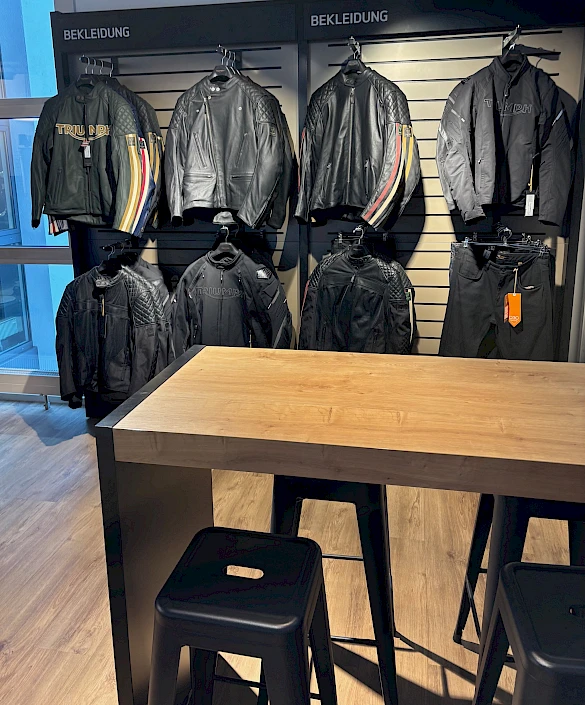Triumph Lifestyle & Motorradbekleidung Bild 2