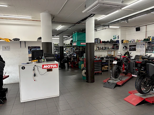 Werkstatt Motorbike-Chur Bild 2