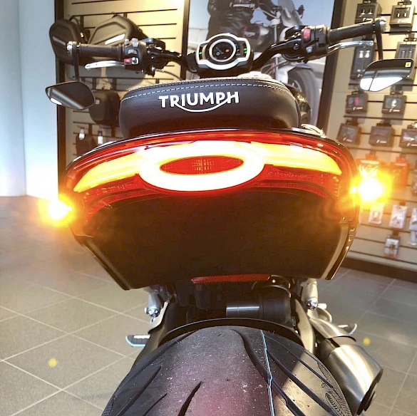 Umbau Rocket 3 R Bild 2