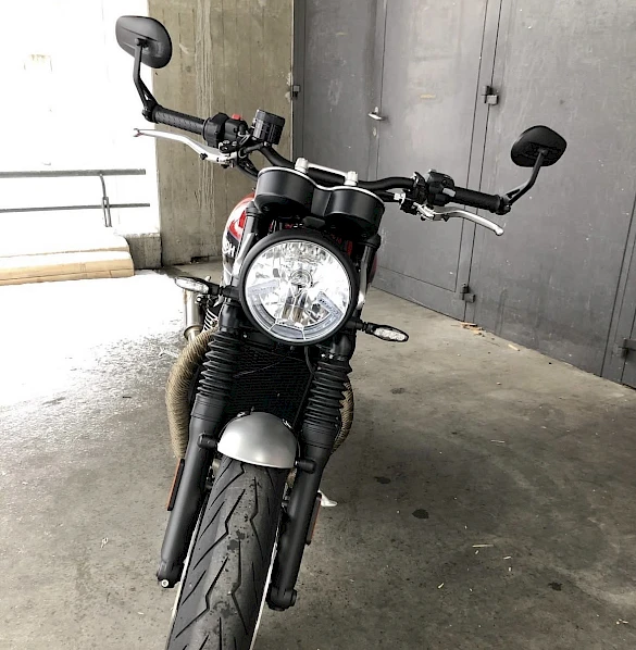 Speed Twin 1200 Bild 3