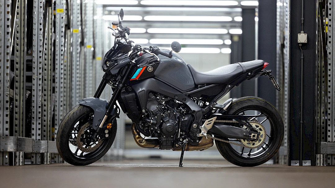 MT-09 Dark Edition